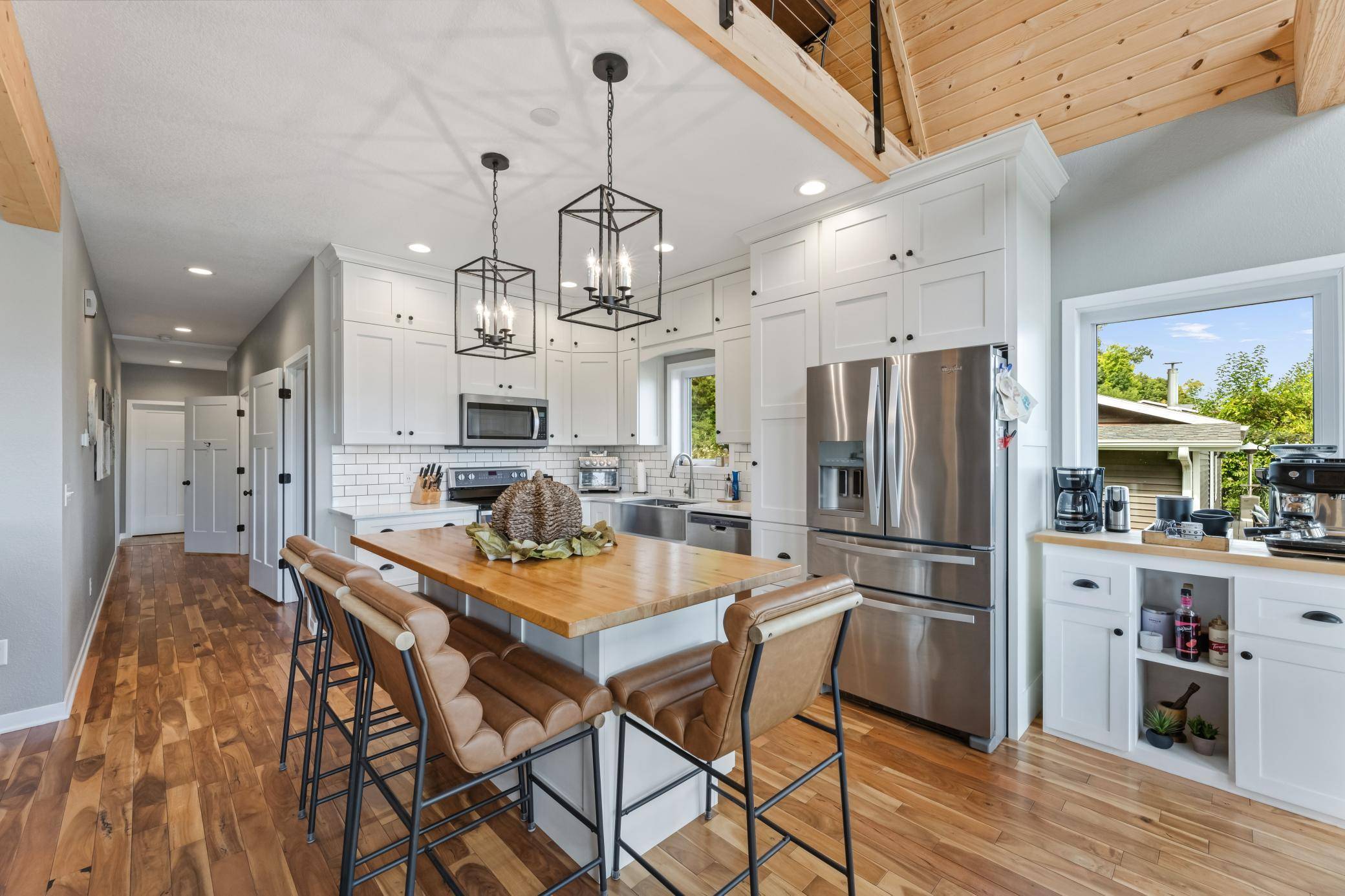 917 Mississippi LN, Brownsville, MN 55919