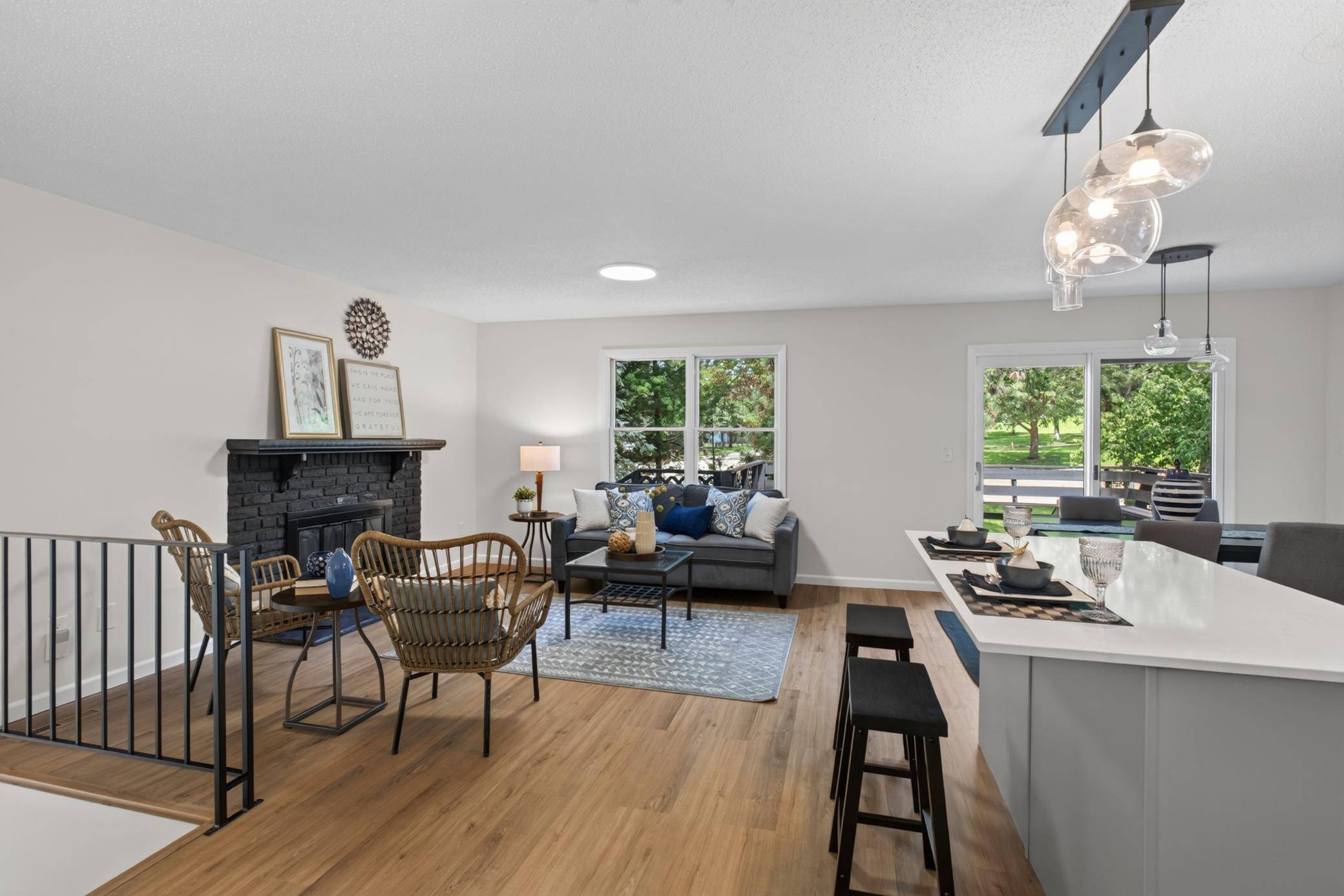 7748 Cayenne PLZ W, Woodbury, MN 55125