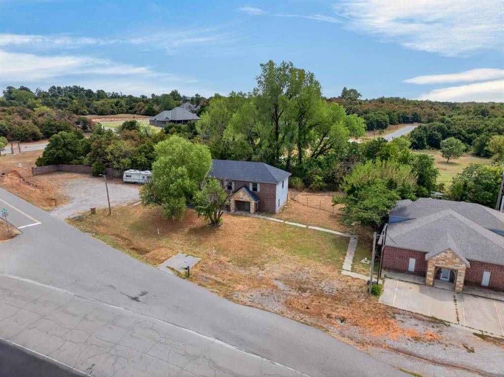 14330 SE 29th ST, Choctaw, OK 73020