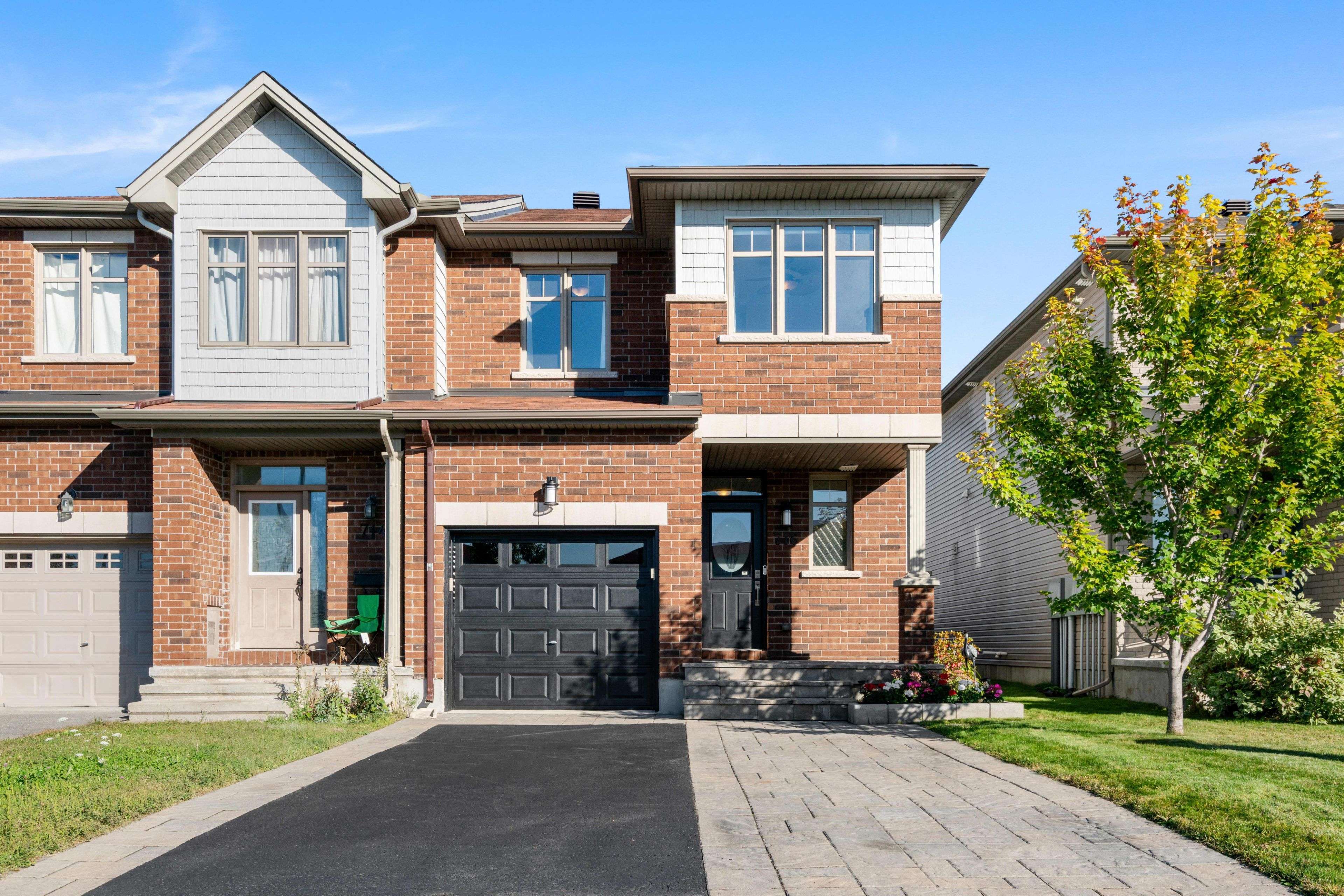 716 Brian Good AVE, Blossom Park - Airport And Area, ON K4M 0C1