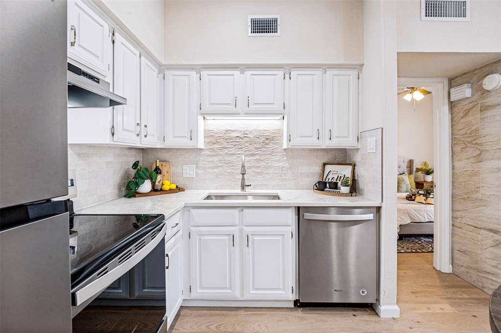 6220 Bentwood Trail #707, Dallas, TX 75252