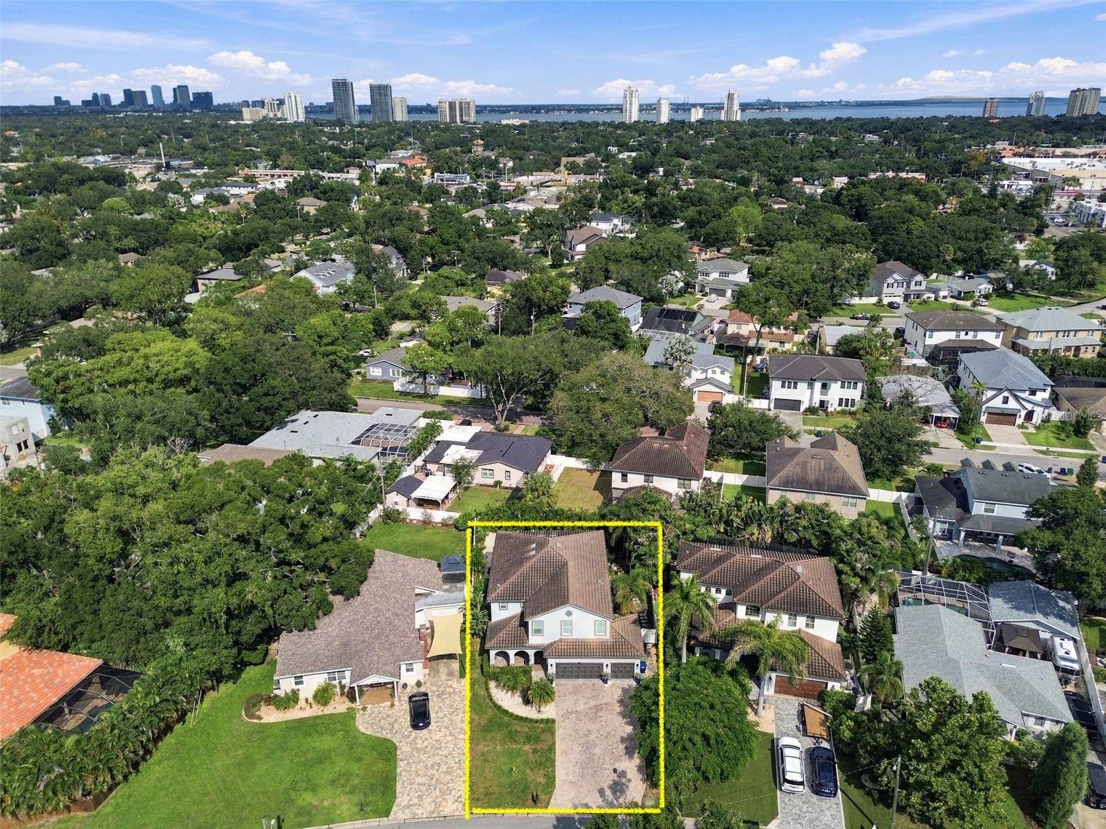 3610 E CLARK CIR, Tampa, FL 33629
