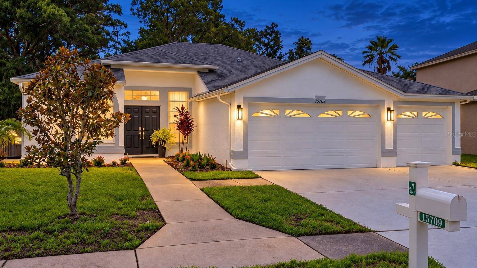 15709 MUIRFIELD DR, Odessa, FL 33556