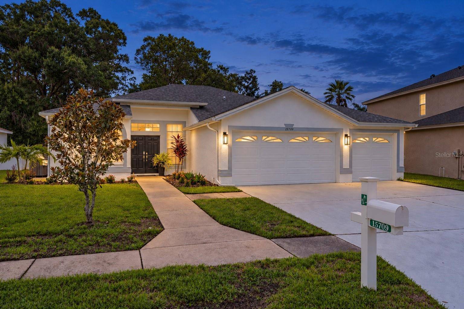 15709 MUIRFIELD DR, Odessa, FL 33556