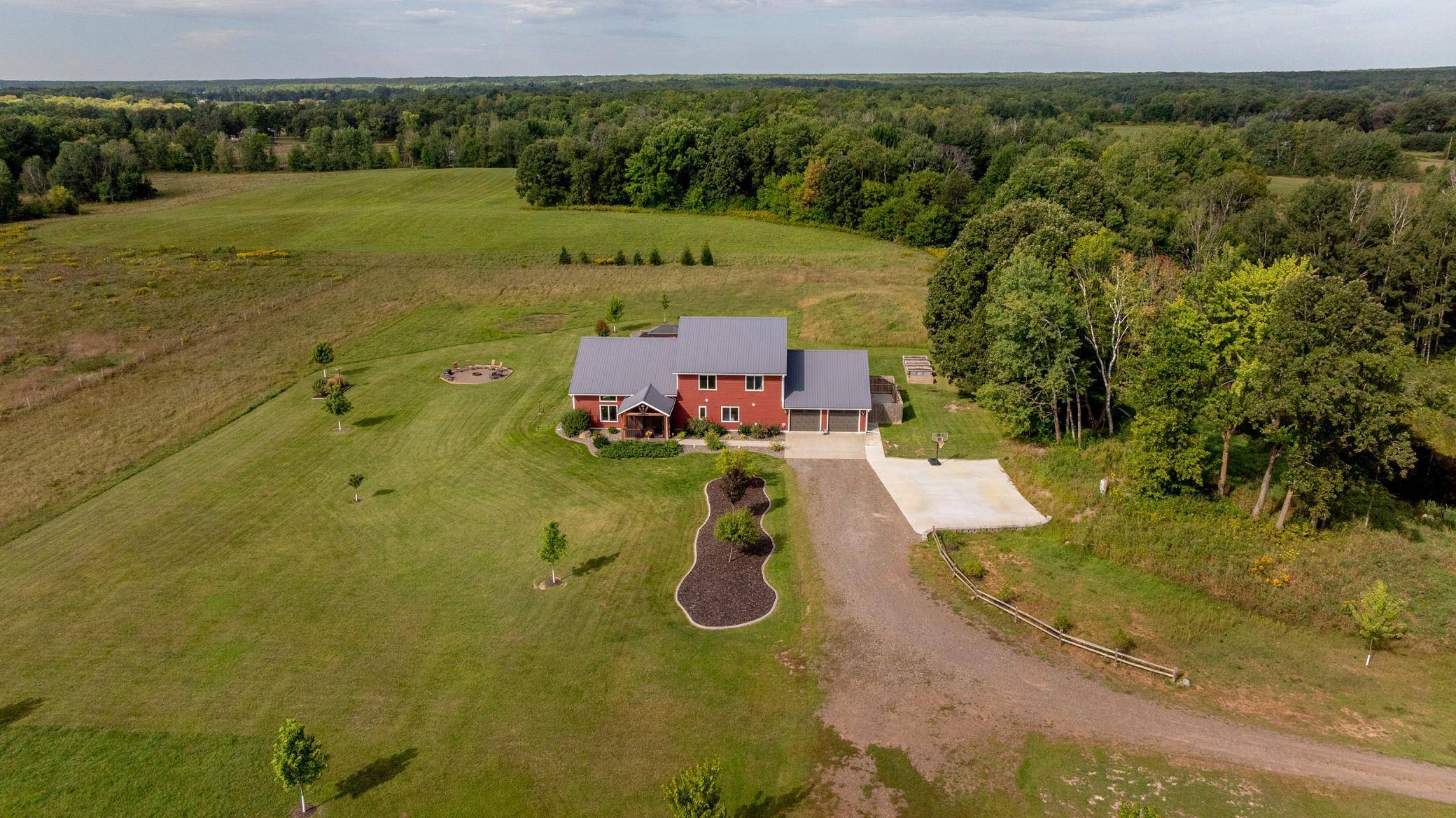 2233 Svendsen RD, Mora, MN 55051