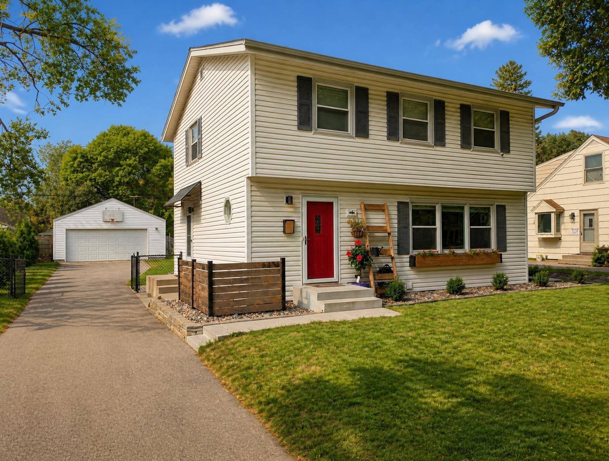 6424 Humboldt AVE S, Richfield, MN 55423