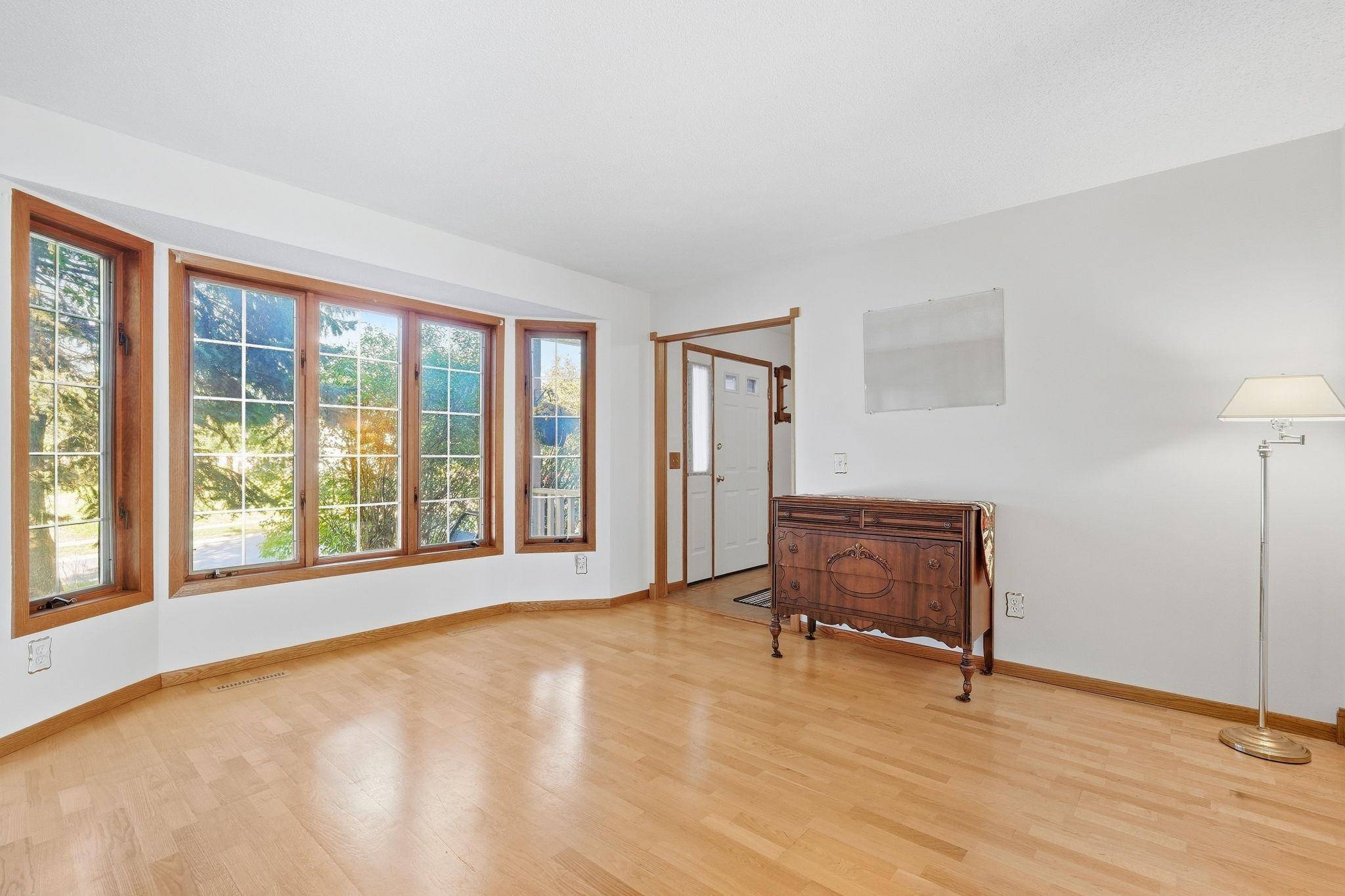 14130 Dearborn PATH, Rosemount, MN 55068