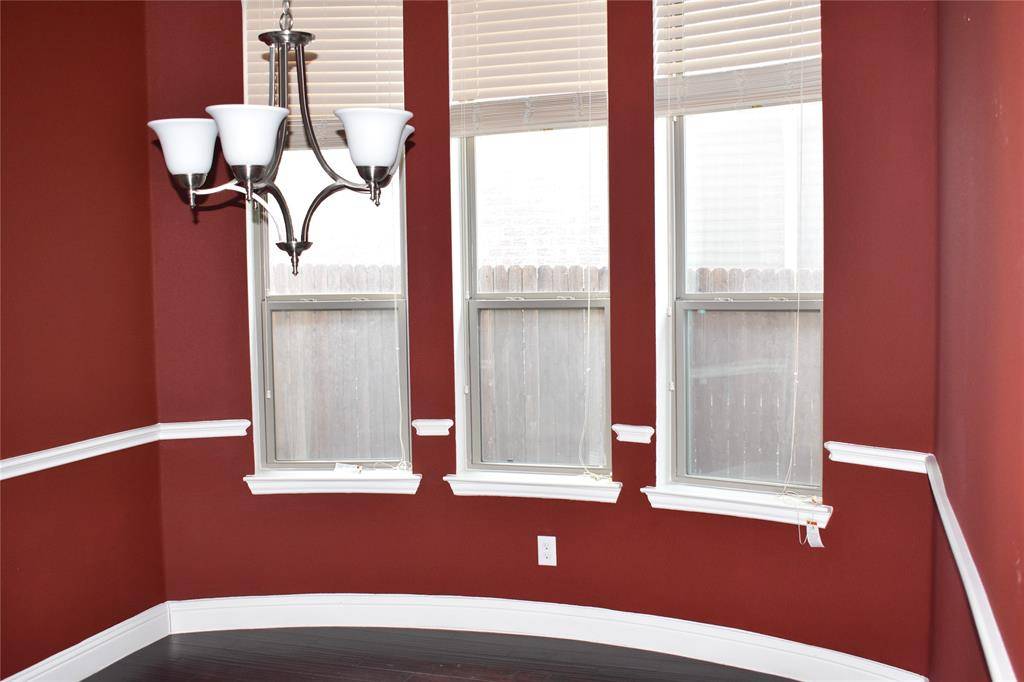 1009 Olivia Drive, Lewisville, TX 75067