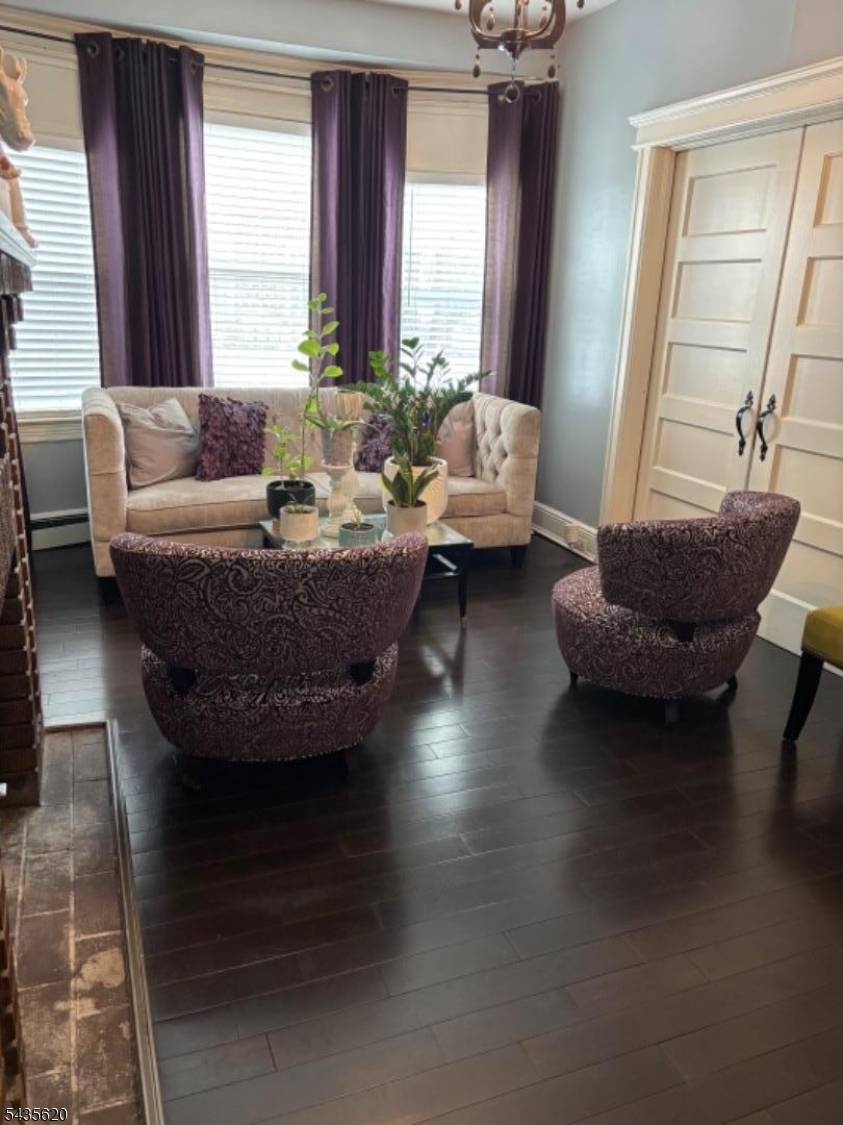 86 Bartholdi Ave, Jersey City, NJ 07305