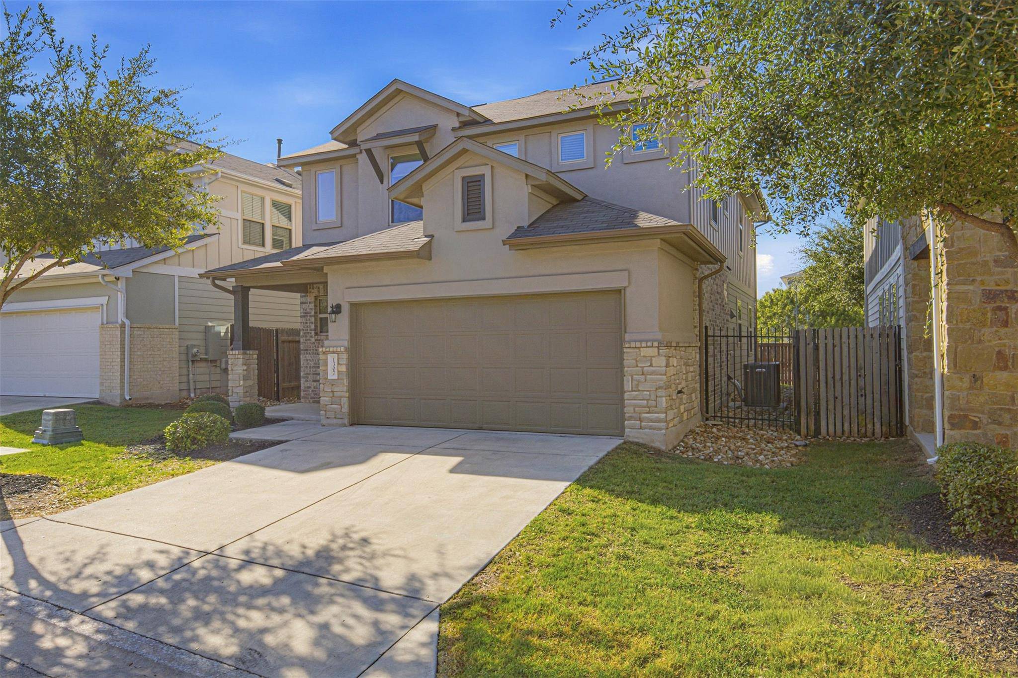 1307 Falconer WAY #81, Austin, TX 78748