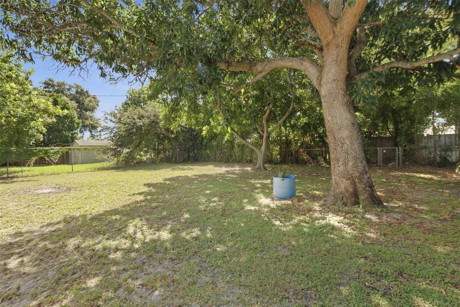 6448 41ST AVE N, St Petersburg, FL 33709