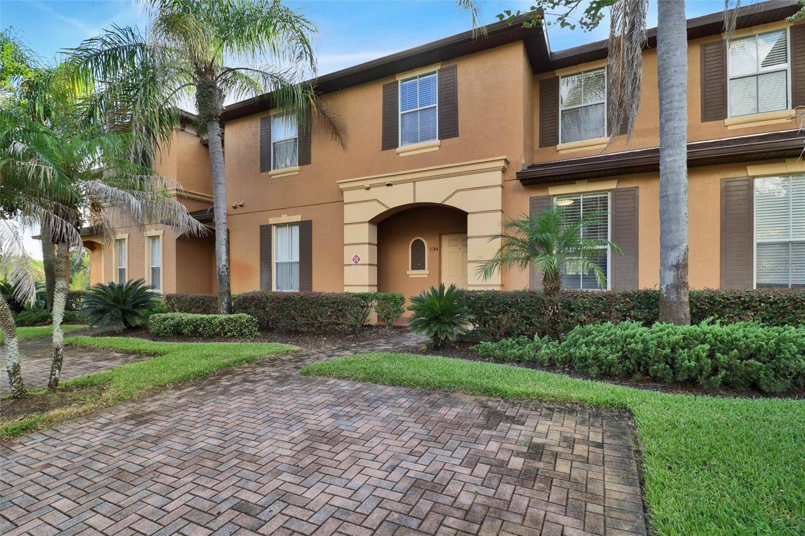 1134 CALABRIA AVE, Davenport, FL 33897
