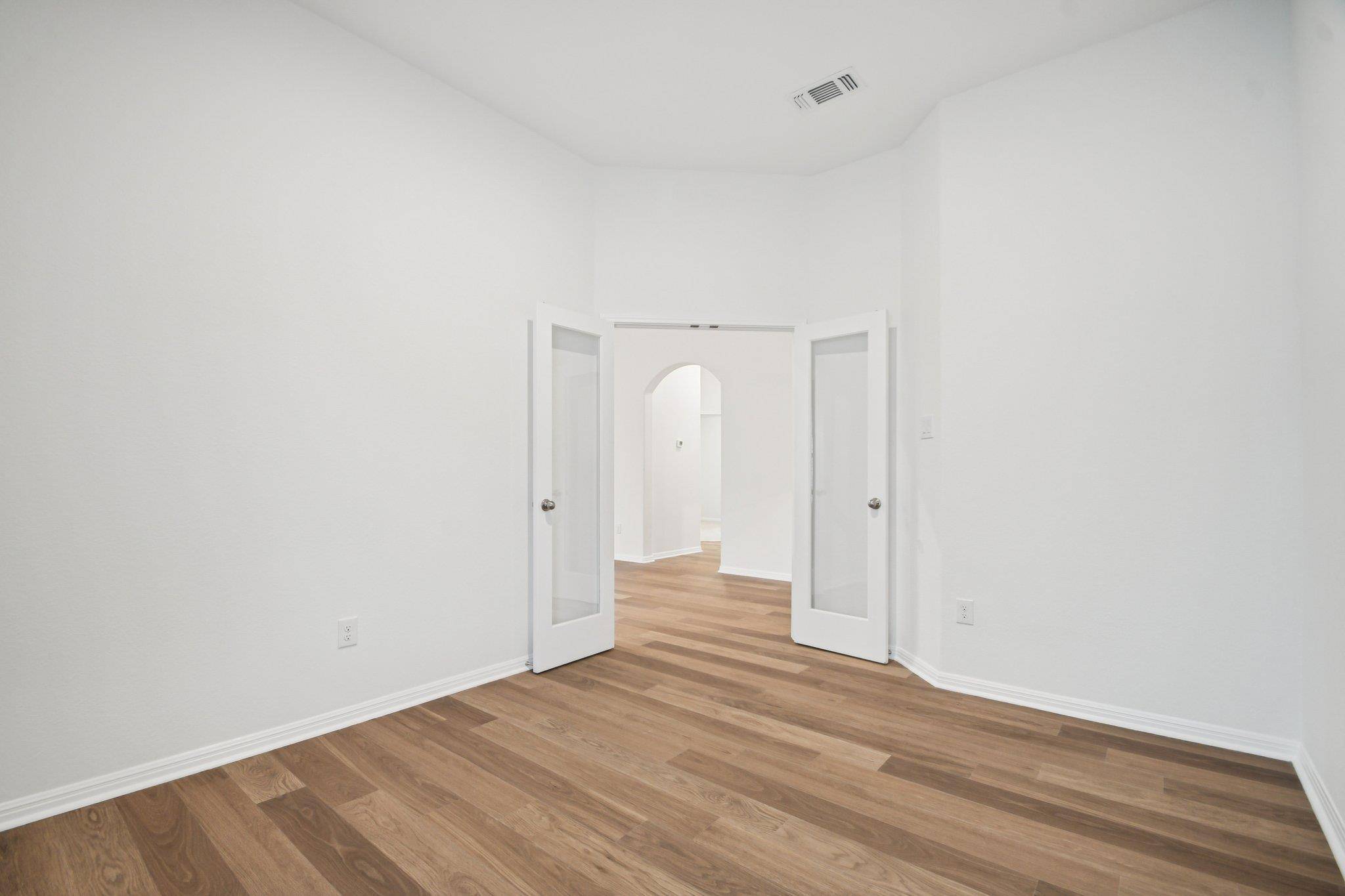 326 Dogvane CIR, Kyle, TX 78640