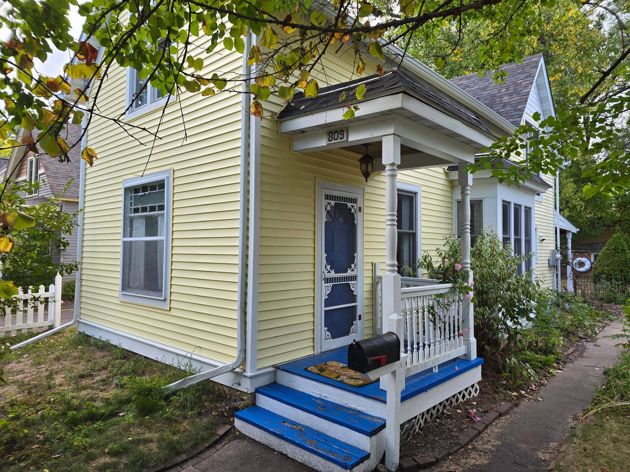 809 Oak ST, Hudson, WI 54016