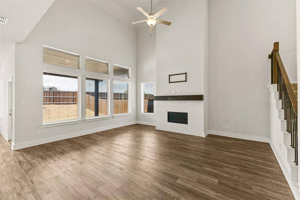1751 Shumard Street, Waxahachie, TX 75165