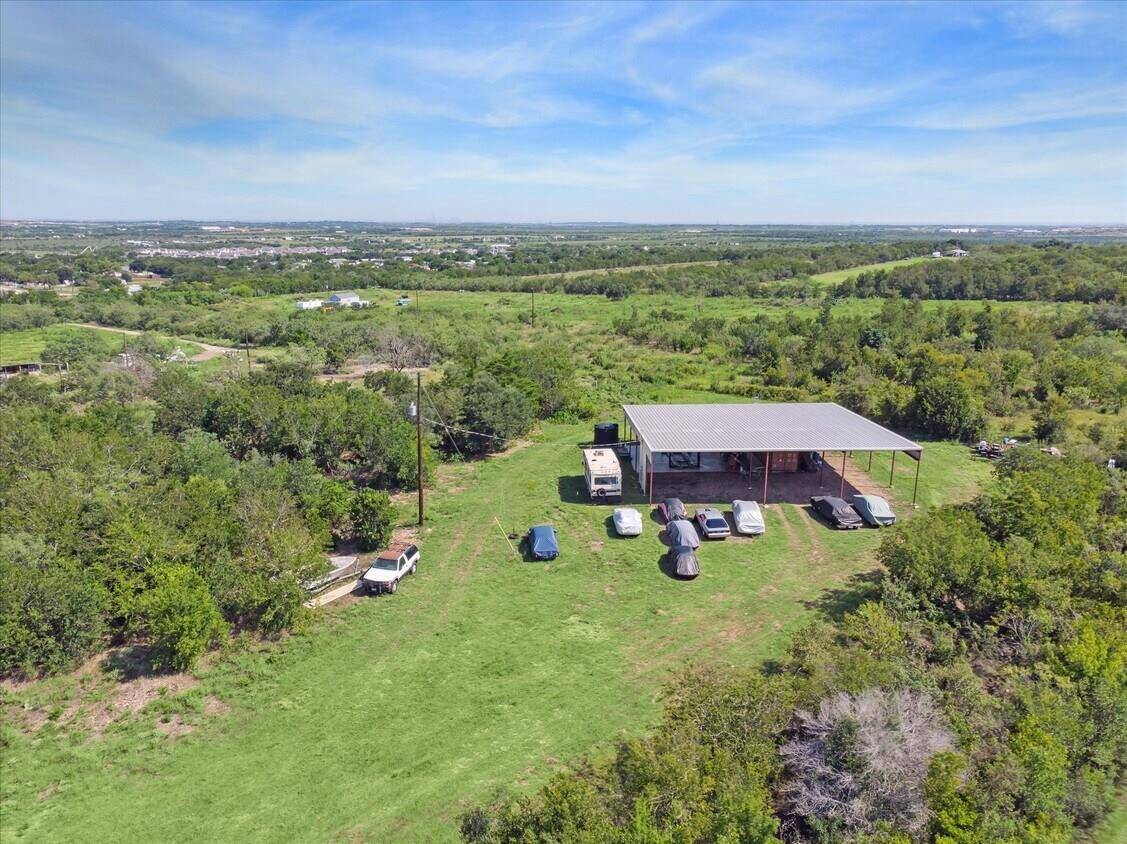 12545 Glass RD, Buda, TX 78610