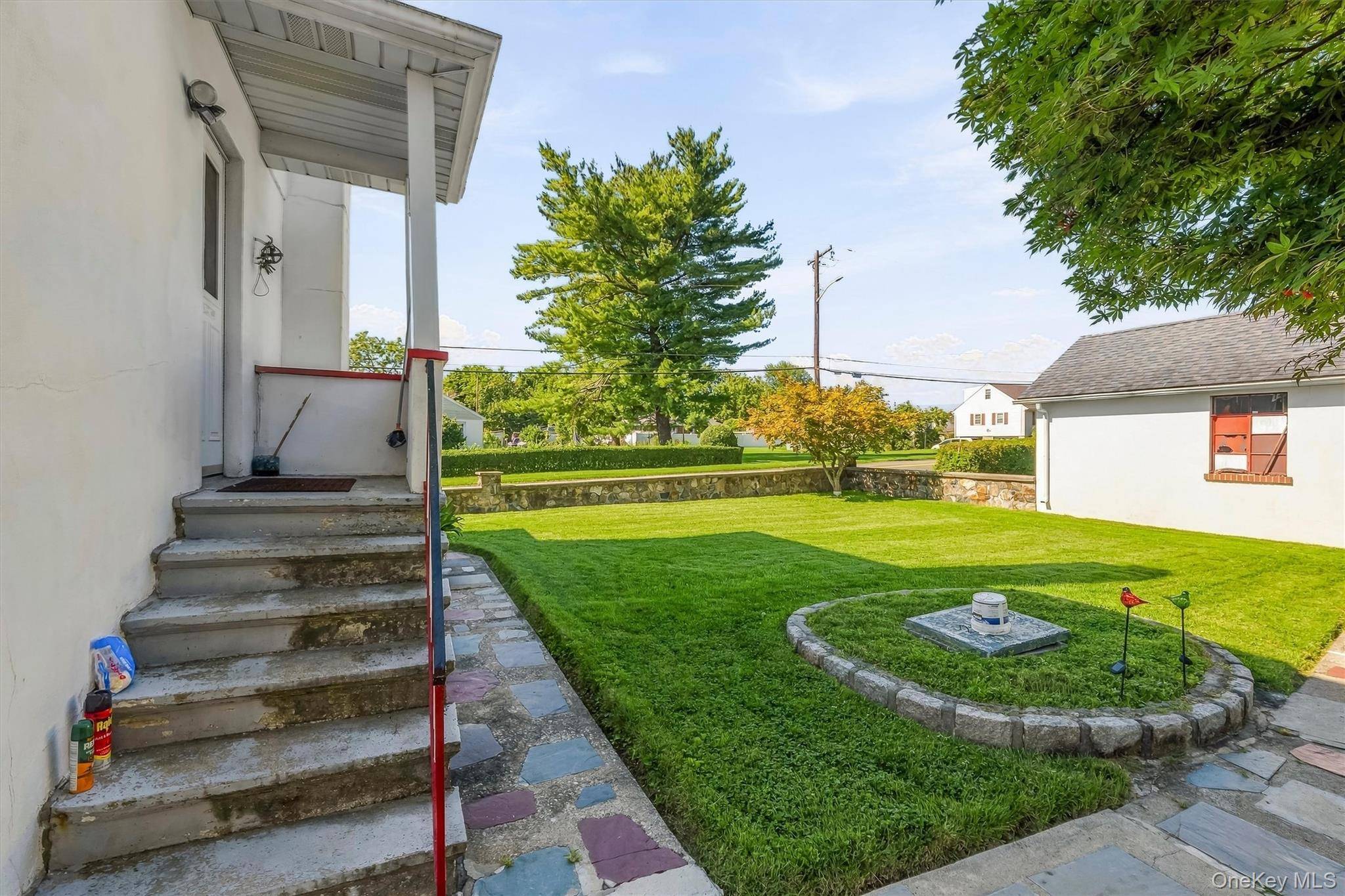 176 Broadway, Verplanck, NY 10596