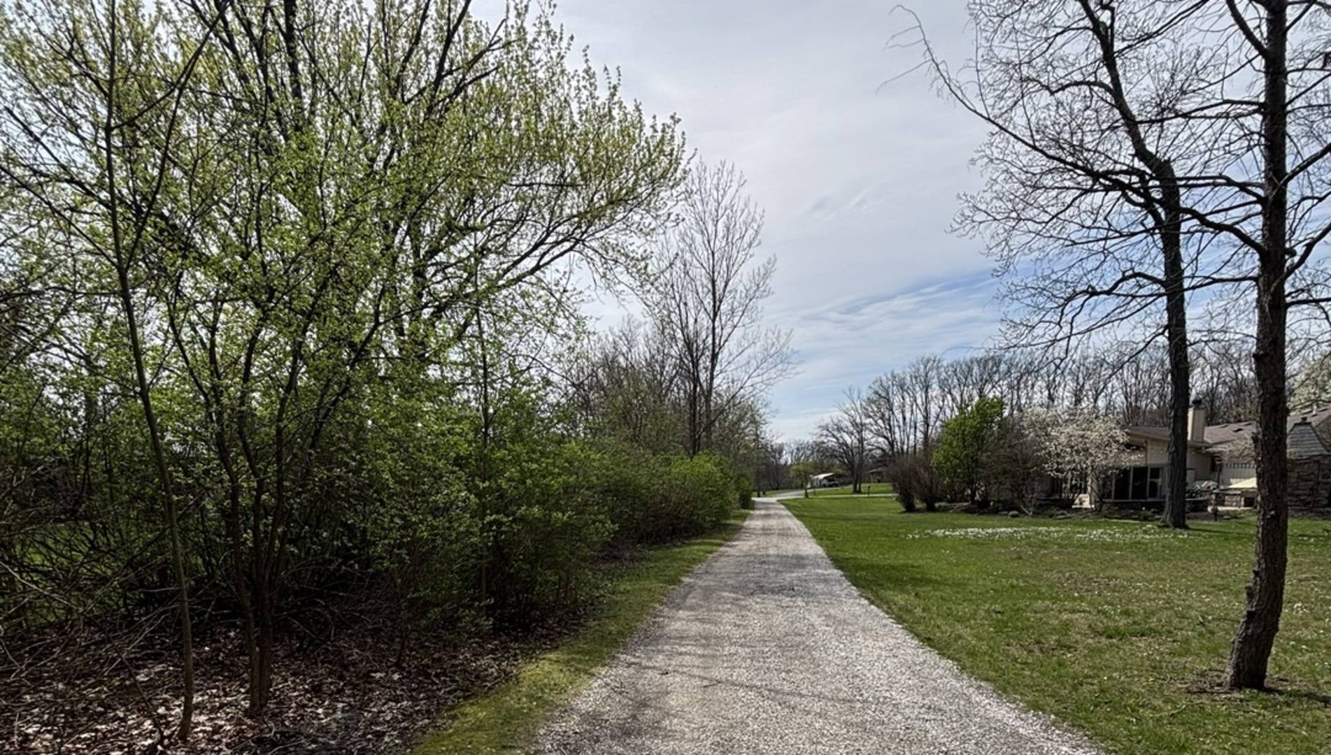 258 S Root DR, Crete, IL 60417