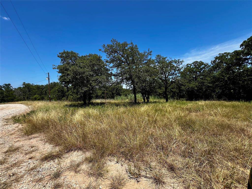 114 E Mojave Trail, Nocona, TX 76255