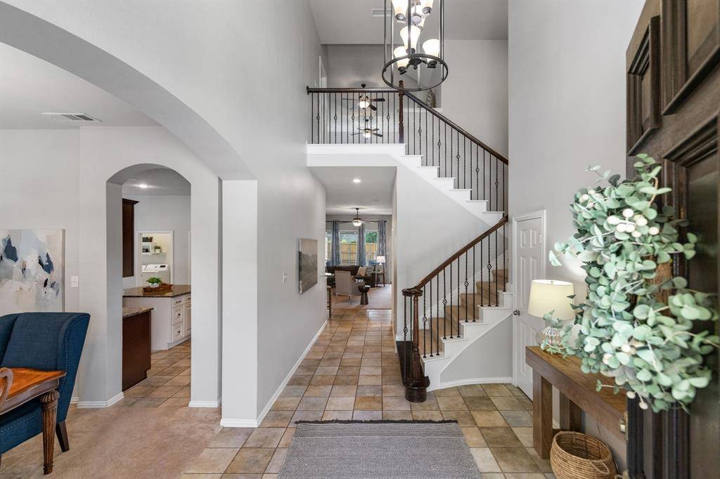 534 Waters Edge Way, Murphy, TX 75094