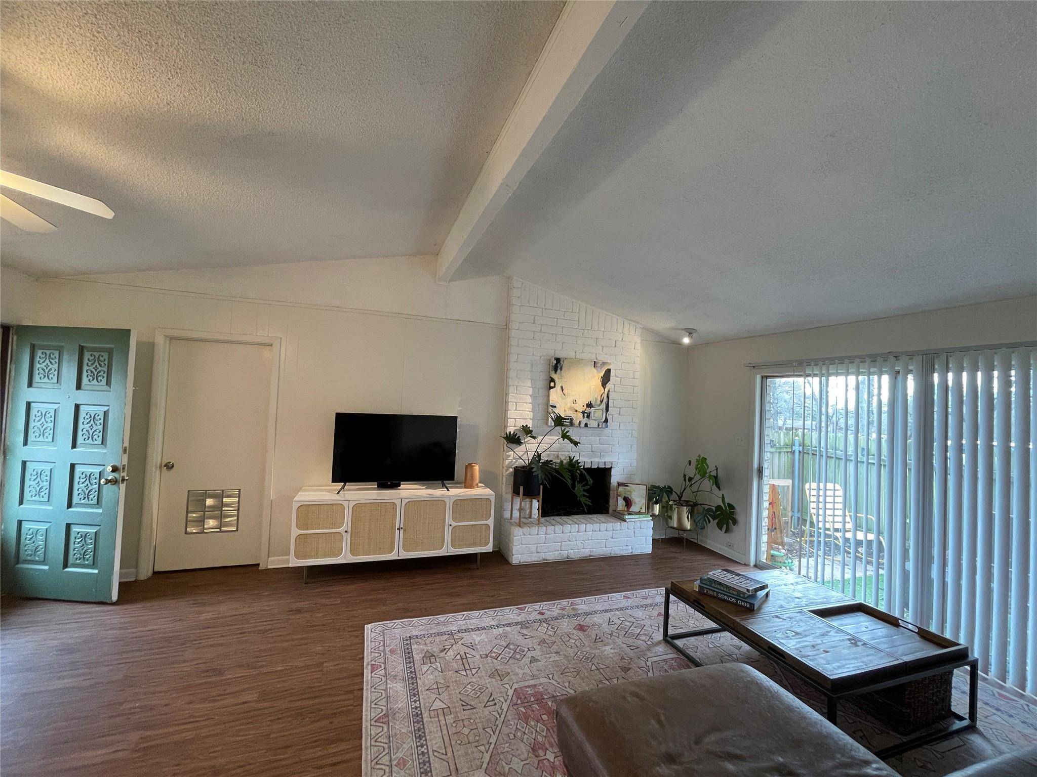 914 Beaver TRL #A, Austin, TX 78746