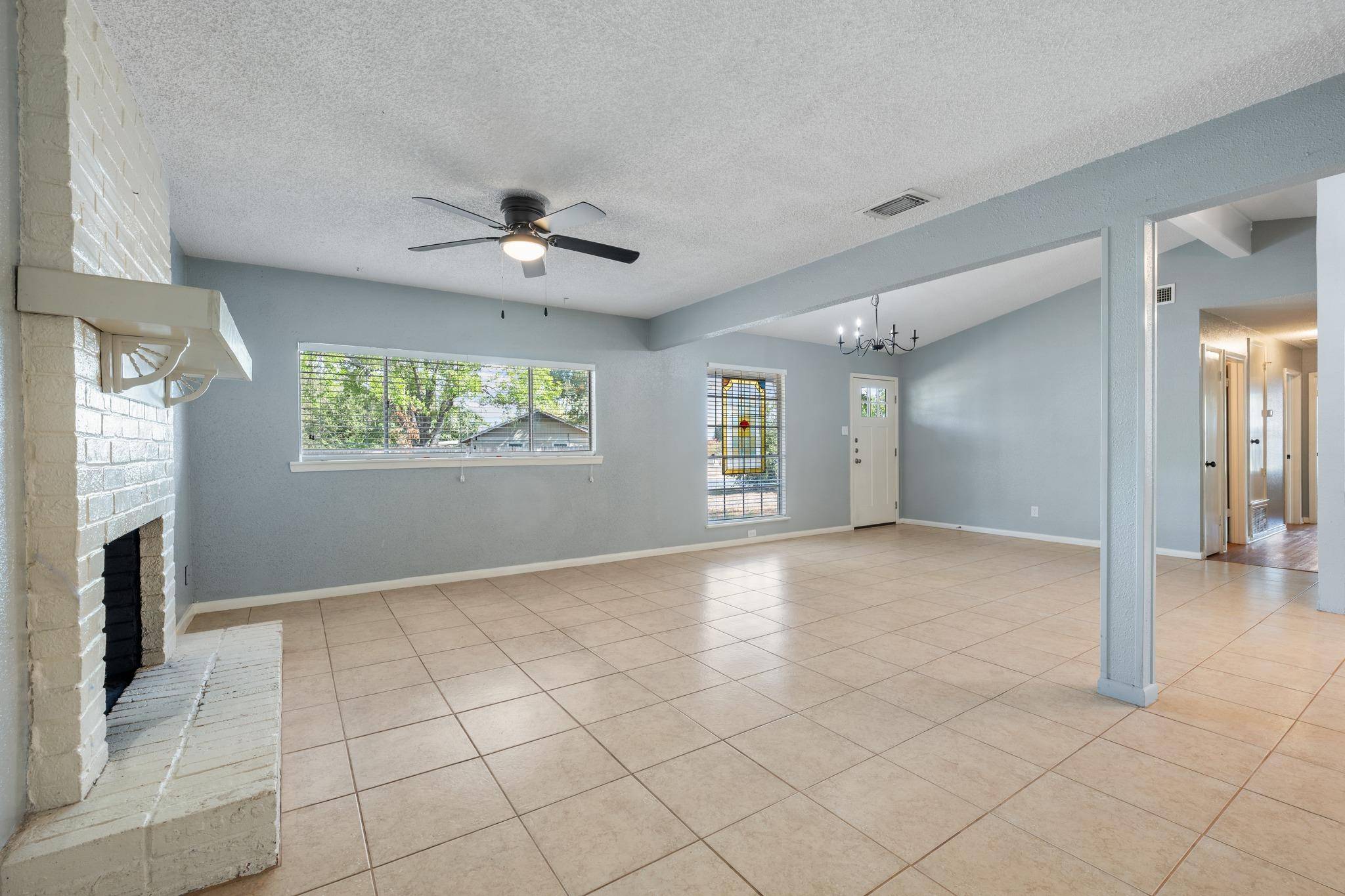 1514 Luray DR, Cedar Park, TX 78613
