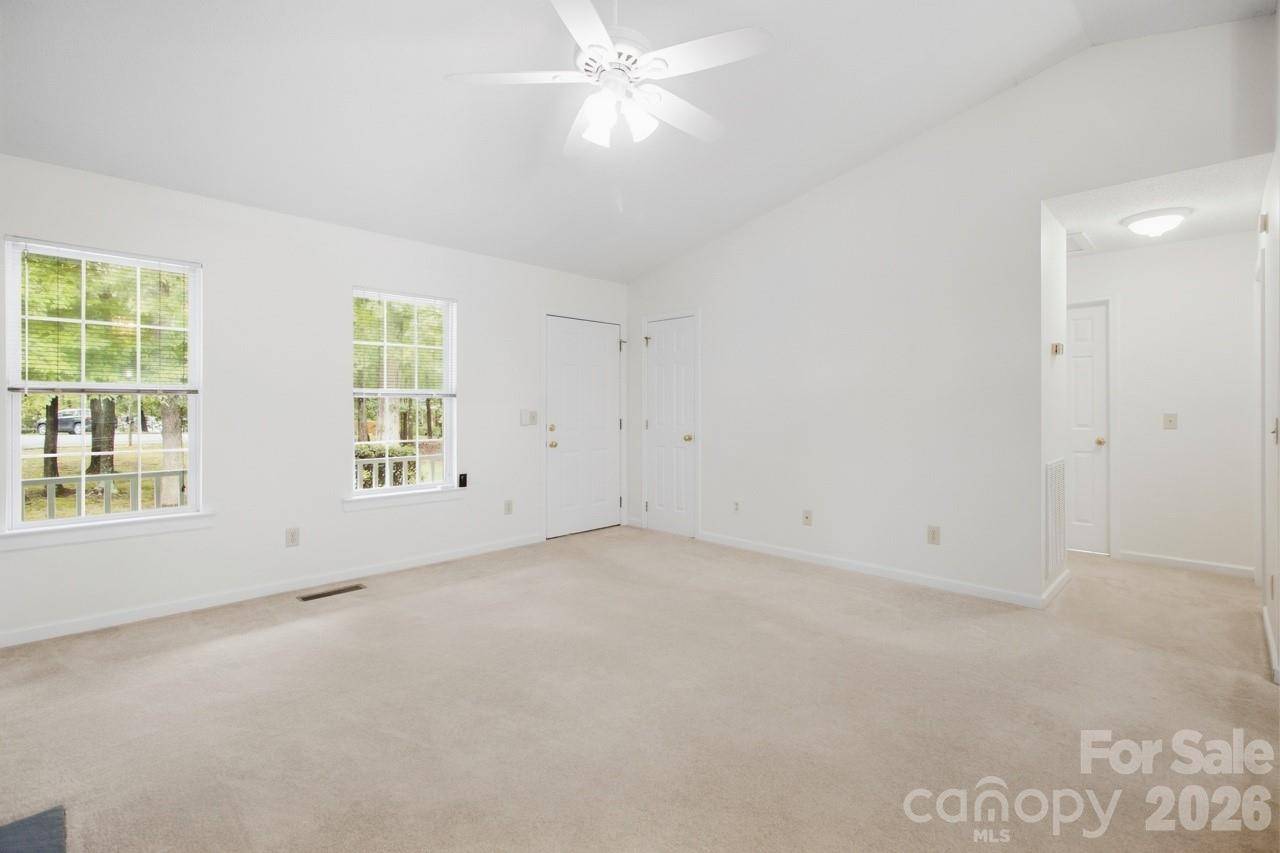 128 Maxamy LN, Mooresville, NC 28117