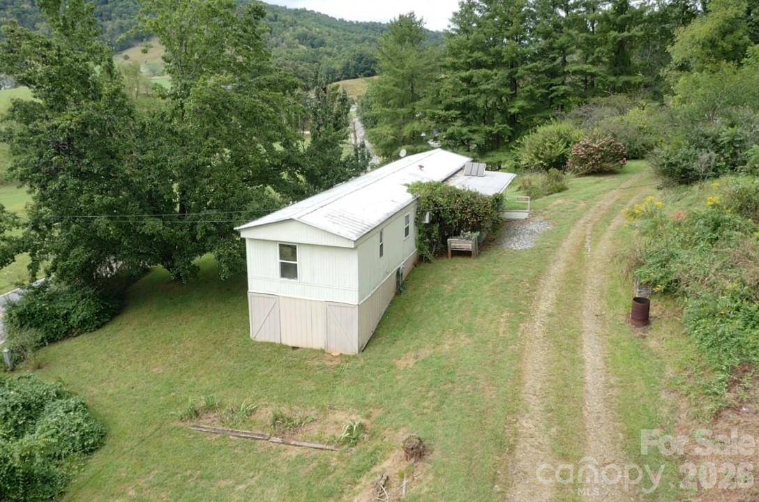 418 Green Valley RD, Leicester, NC 28748