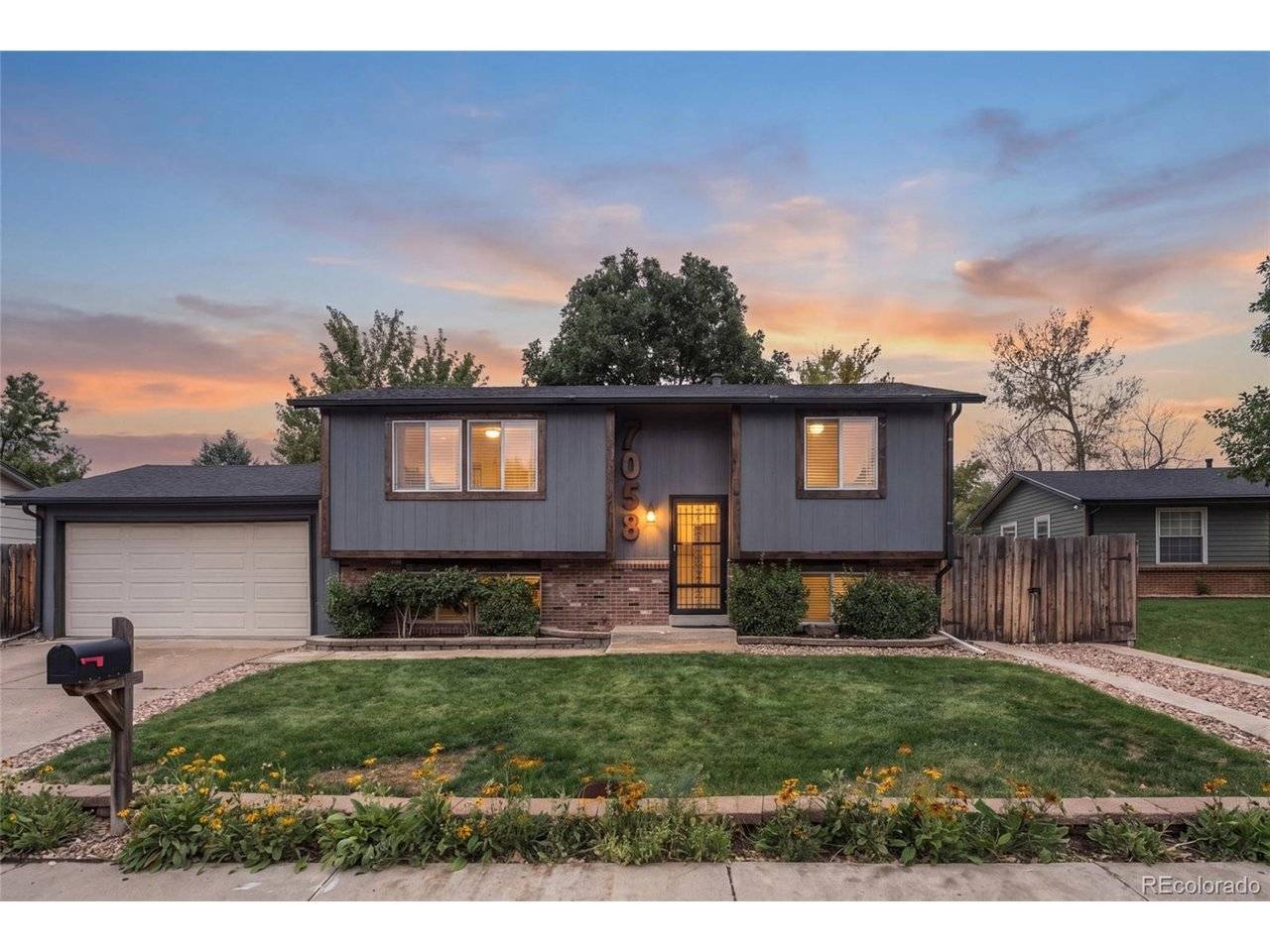 7058 W Roxbury, Littleton, CO 80128