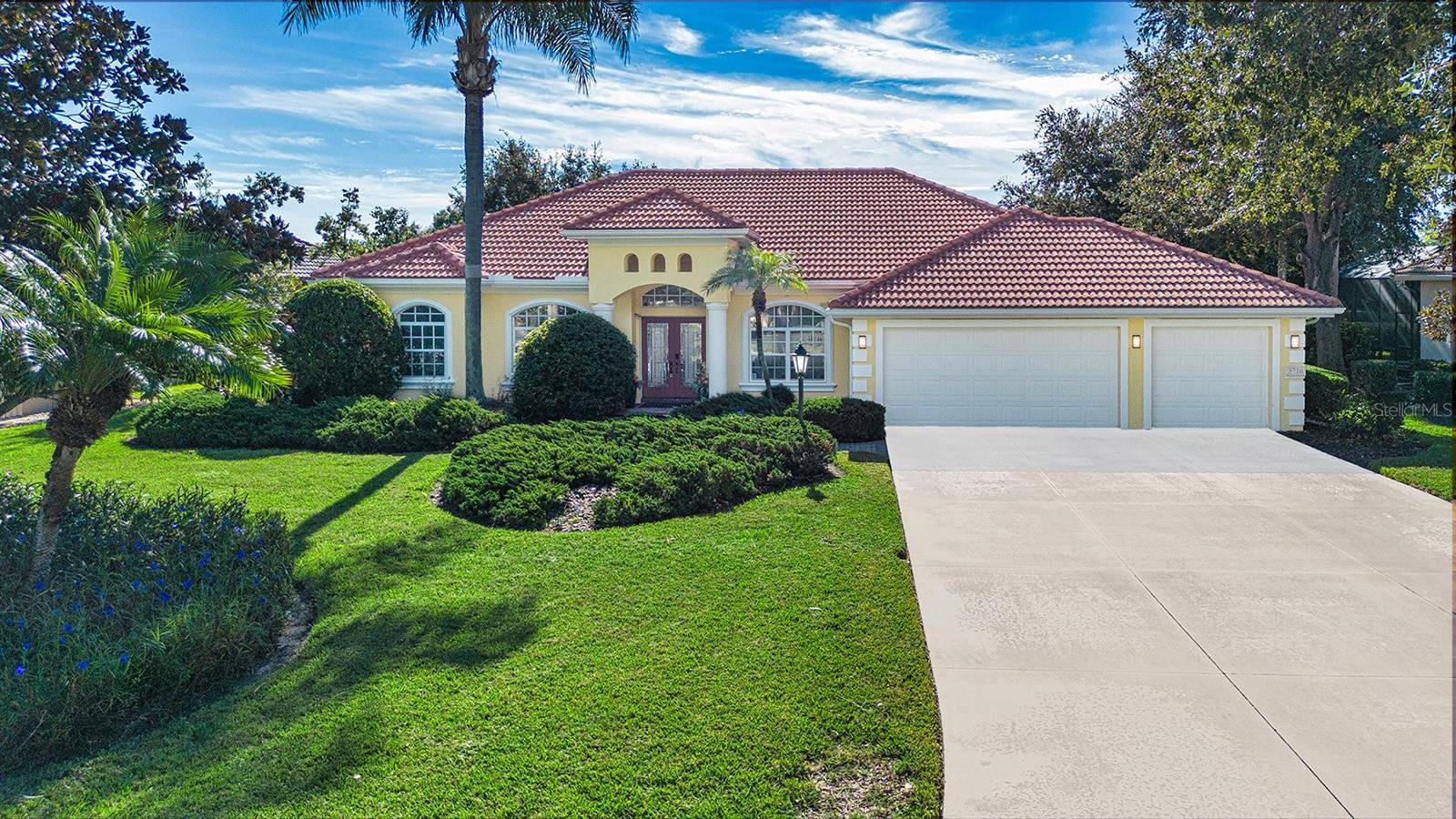 3716 EAGLE HAMMOCK DR, Sarasota, FL 34240