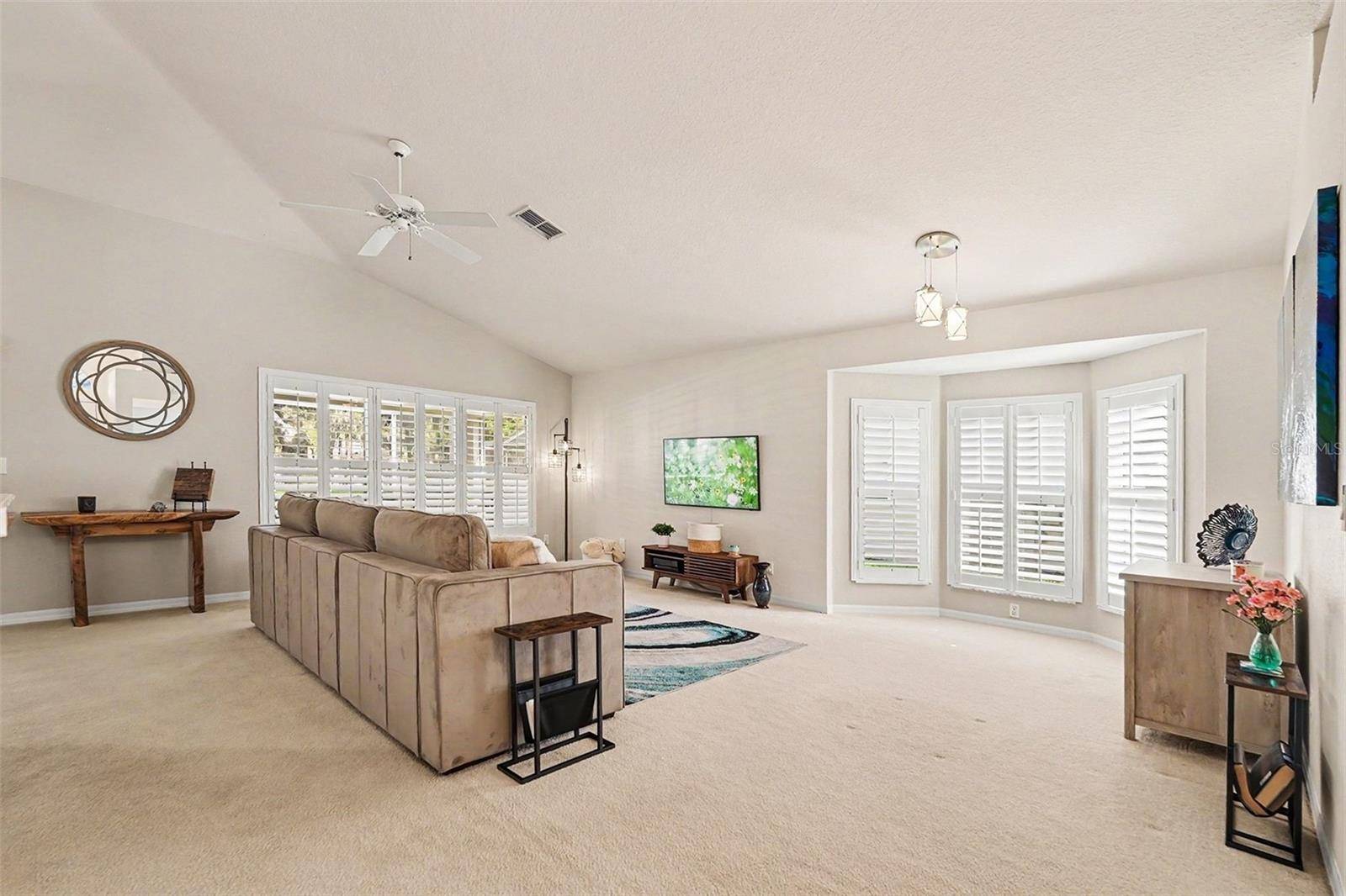 2783 GOLF LAKE DR #53, Plant City, FL 33566