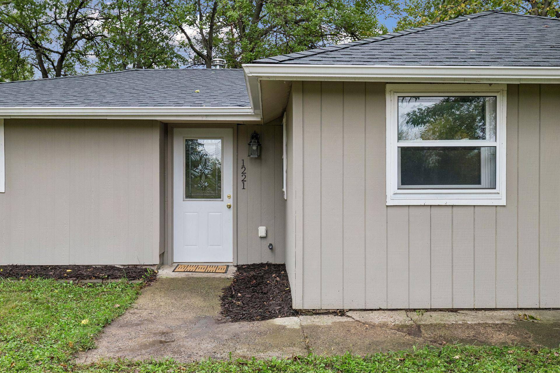 1221 Jefferson RD, Northfield, MN 55057