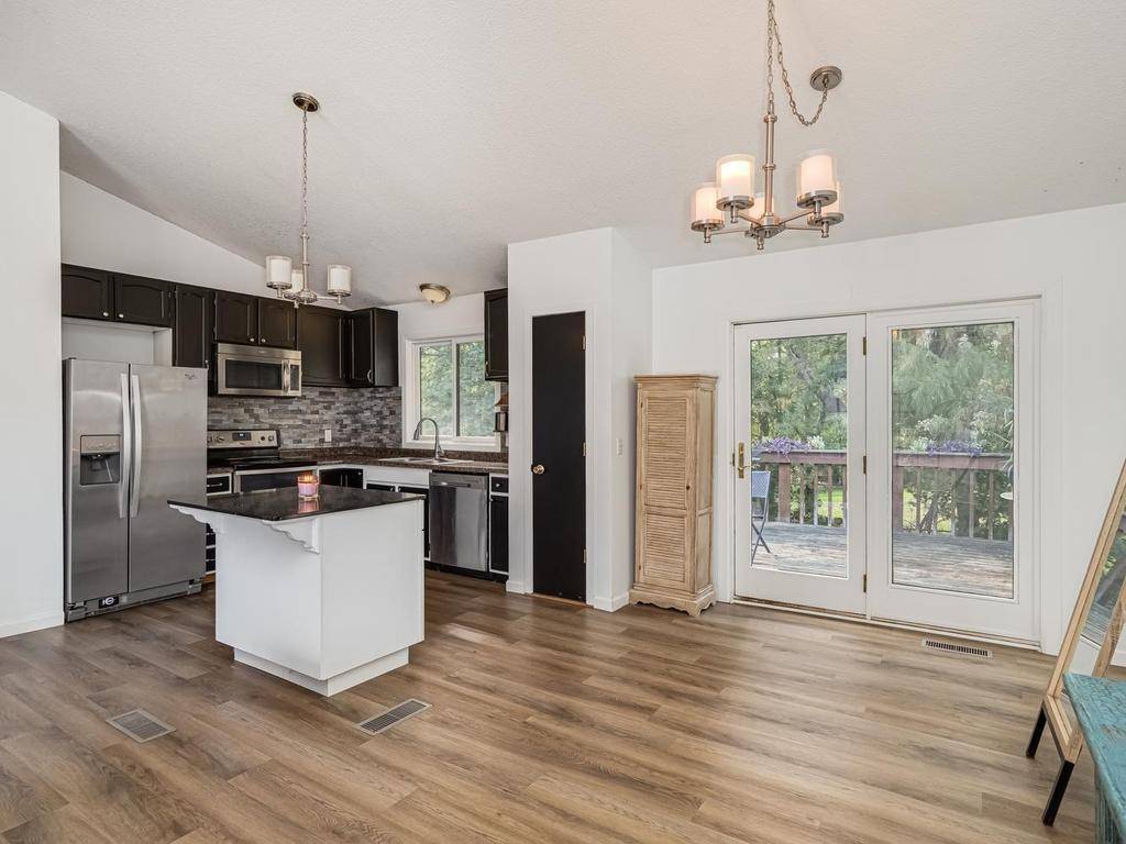 5763 W 134th ST, Savage, MN 55378