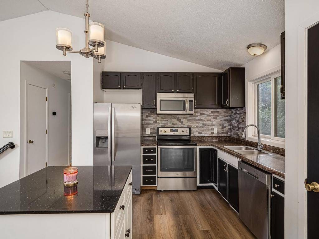 5763 W 134th ST, Savage, MN 55378