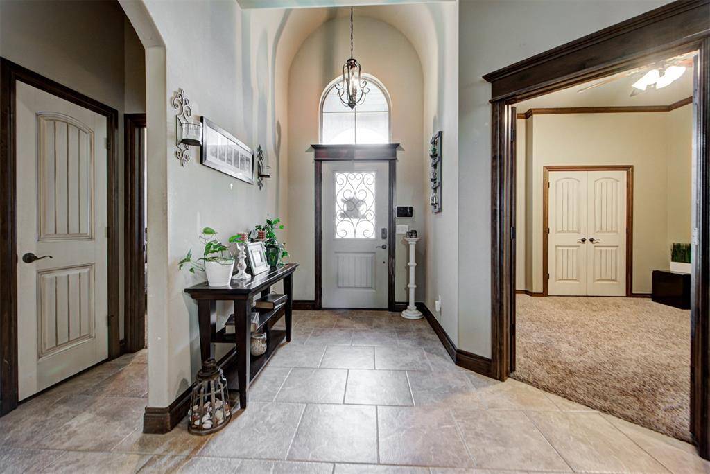 2716 Kathleens XING, Yukon, OK 73099