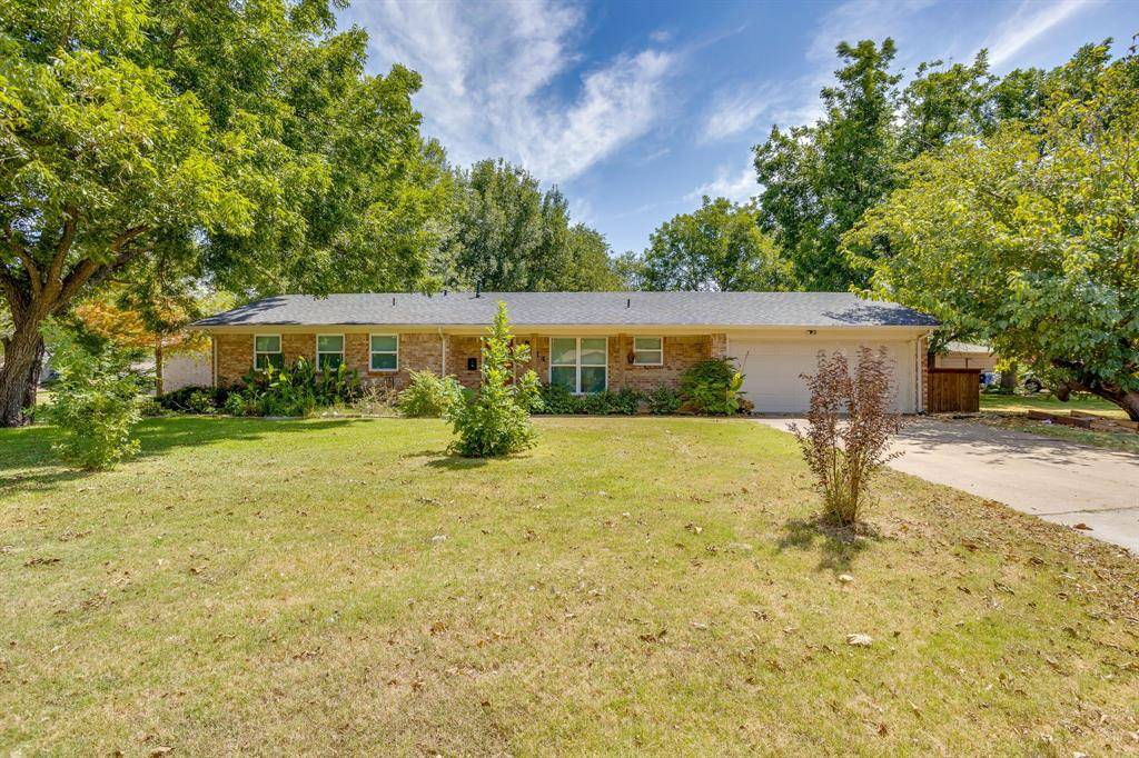 314 Bernice Court, Burleson, TX 76028