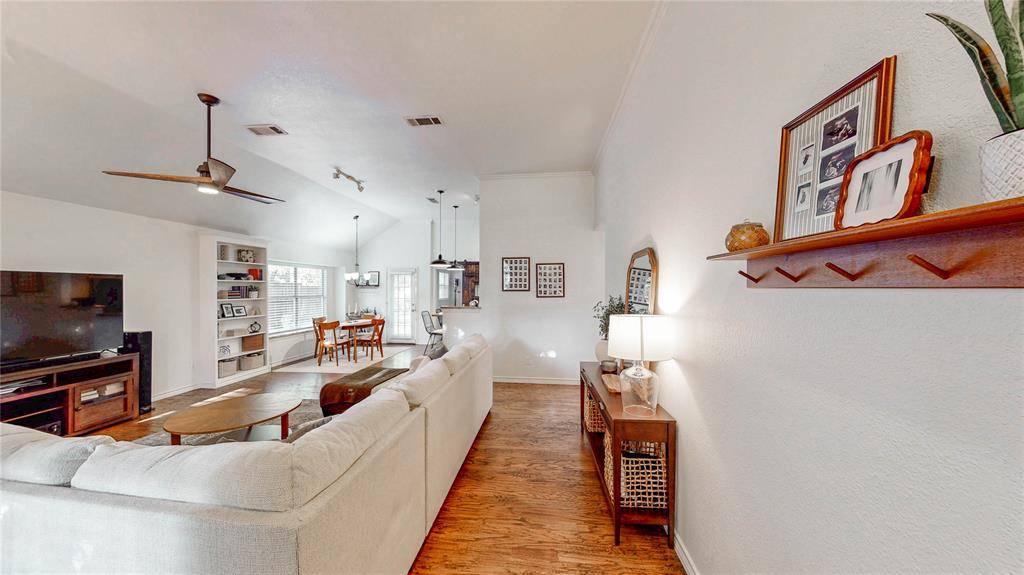 4612 Sandera Lane, Flower Mound, TX 75028