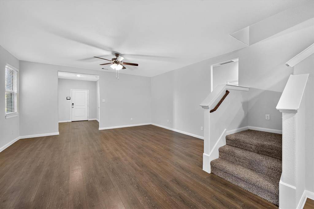 3920 Oak Creek Circle, Denison, TX 75020