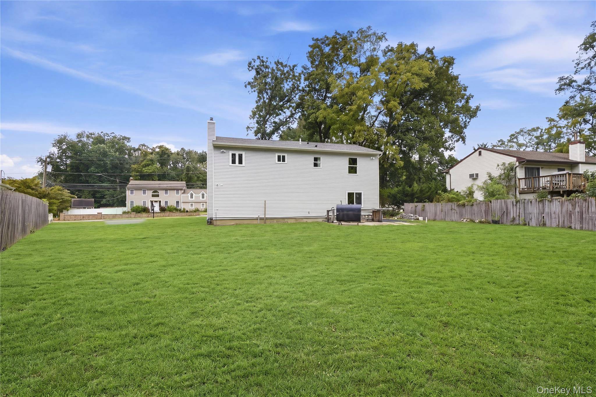 93 Mount Sinai Coram RD, Coram, NY 11727