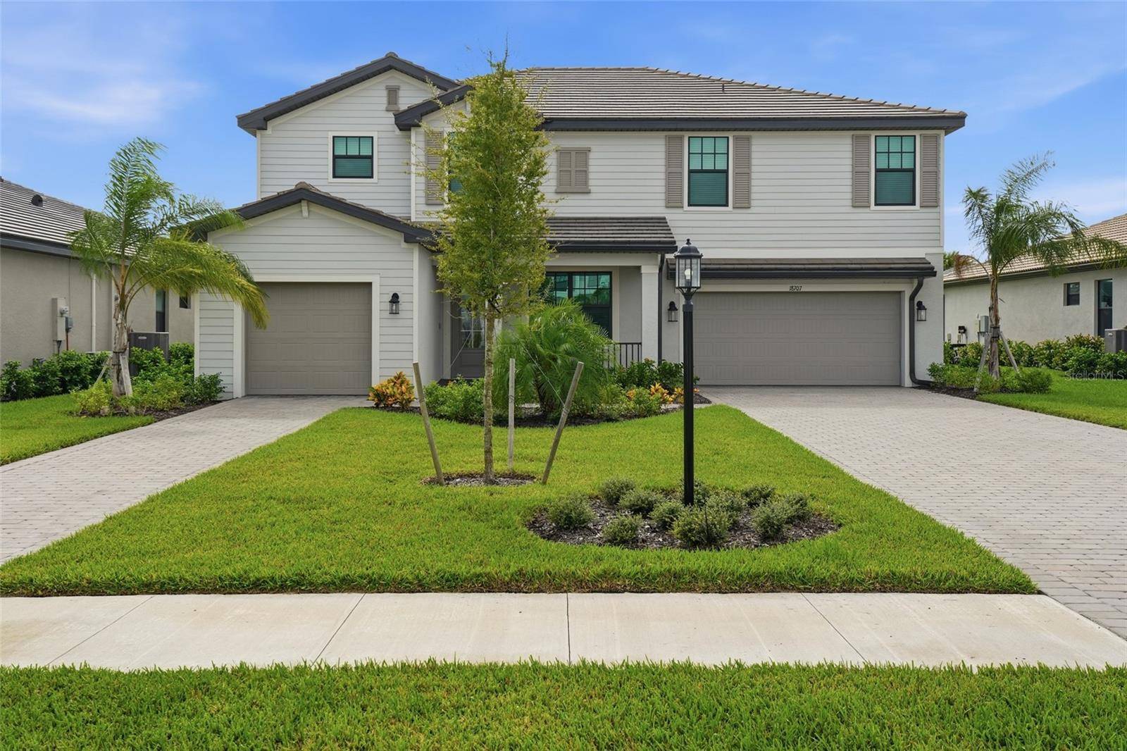 18707 IVYWOOD PL, Estero, FL 33928