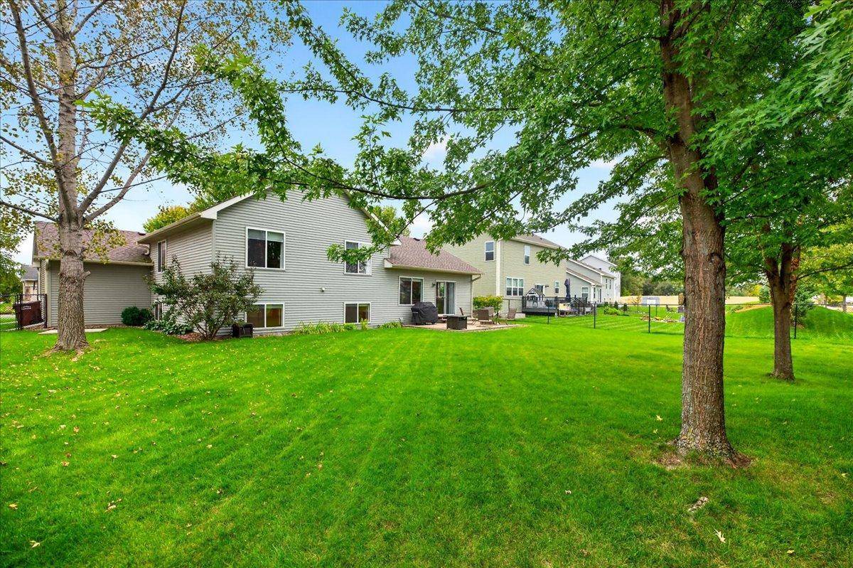 137 6th ST SW, Delano, MN 55328