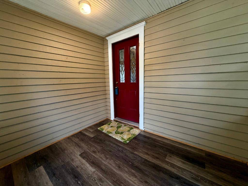 864 Delaware AVE, Saint Paul, MN 55107