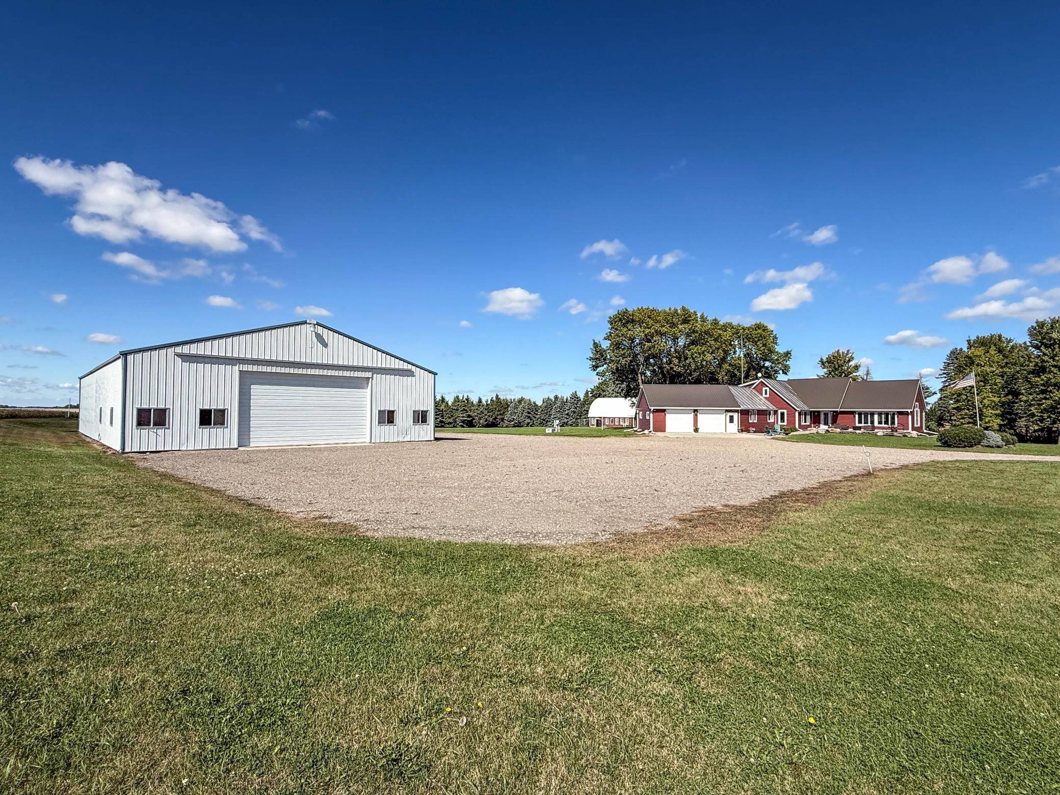 18522 15th ST SW, Blomkest, MN 56216