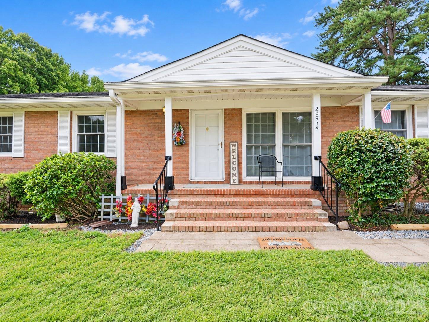 20914 Academy ST, Cornelius, NC 28031