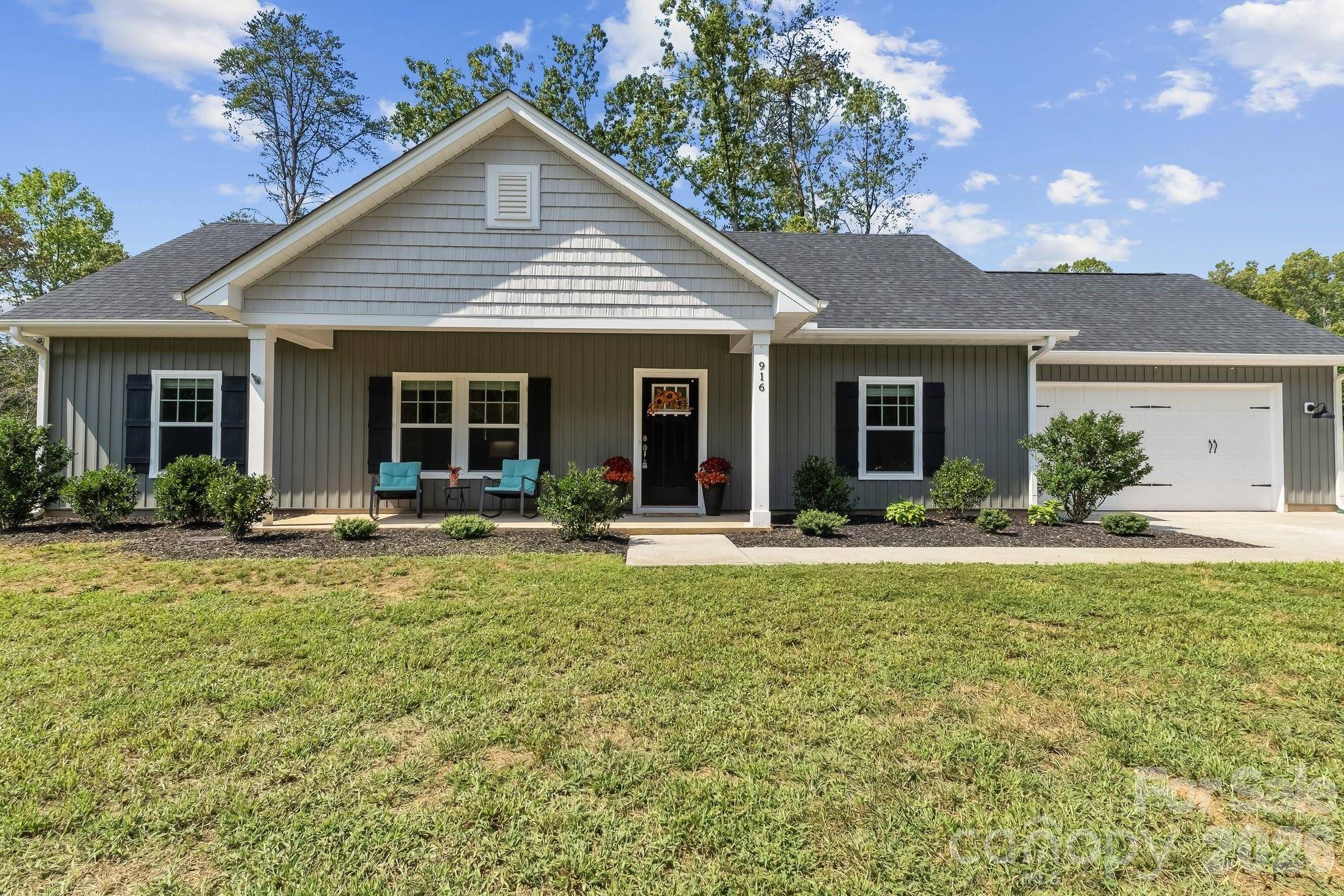 916 Westminster DR #8, Statesville, NC 28677