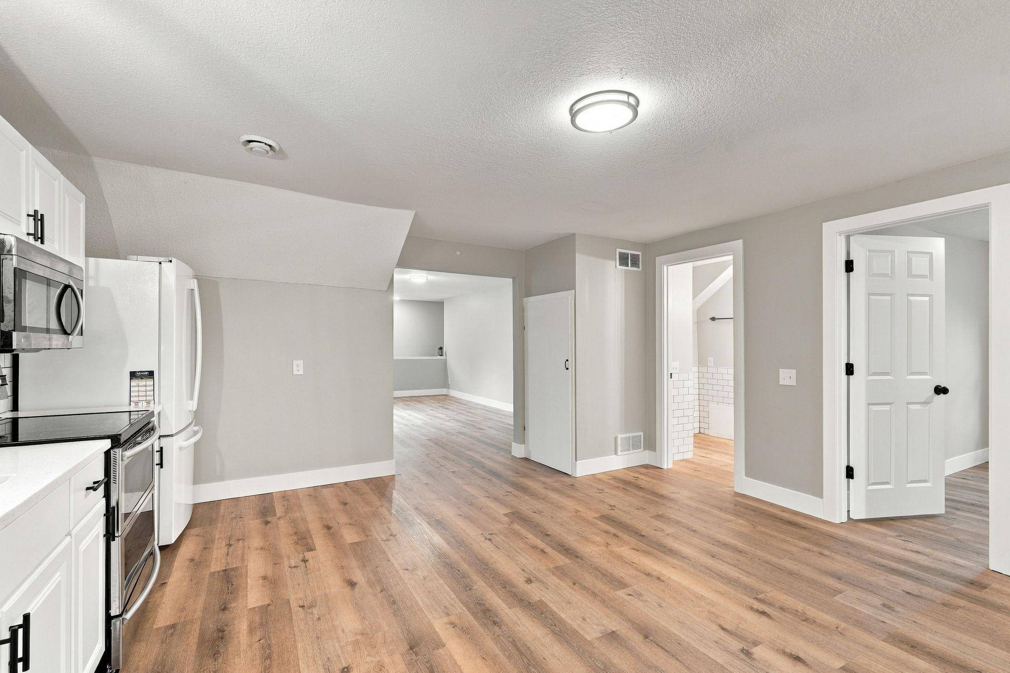 3813 Brunswick AVE S, Saint Louis Park, MN 55416