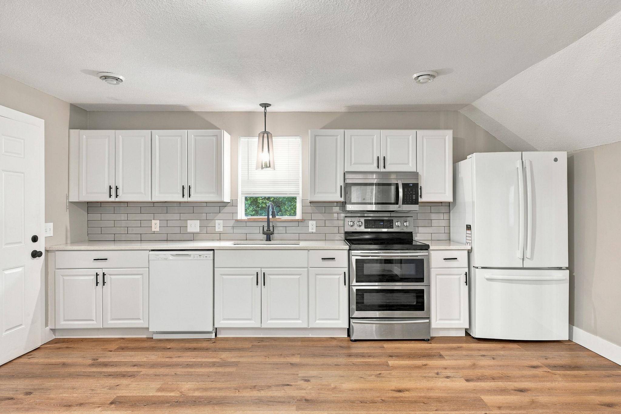 3813 Brunswick AVE S, Saint Louis Park, MN 55416