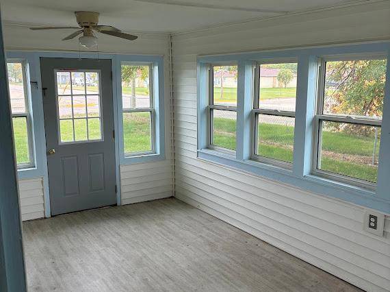 25 16th AVE N, Carrington, ND 58421