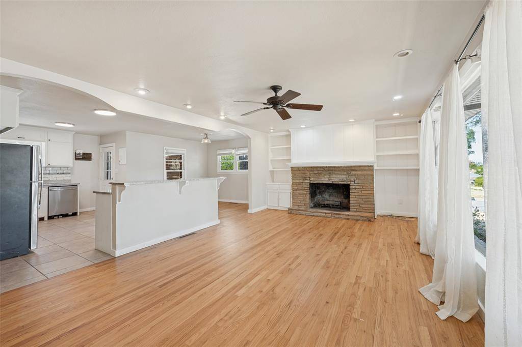 6567 Malvey Avenue, Fort Worth, TX 76116