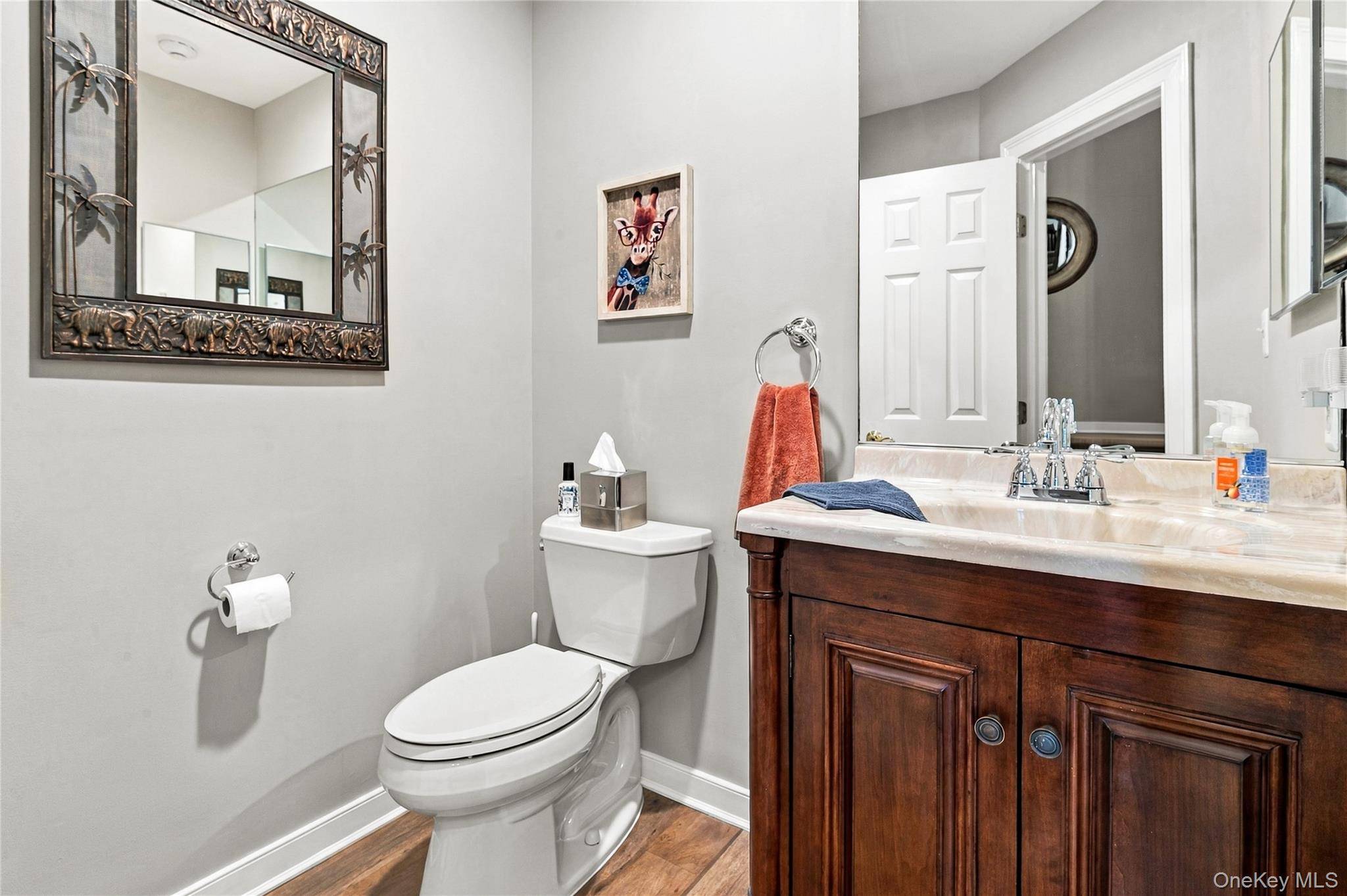 170 Thomas LN, East Setauket, NY 11733